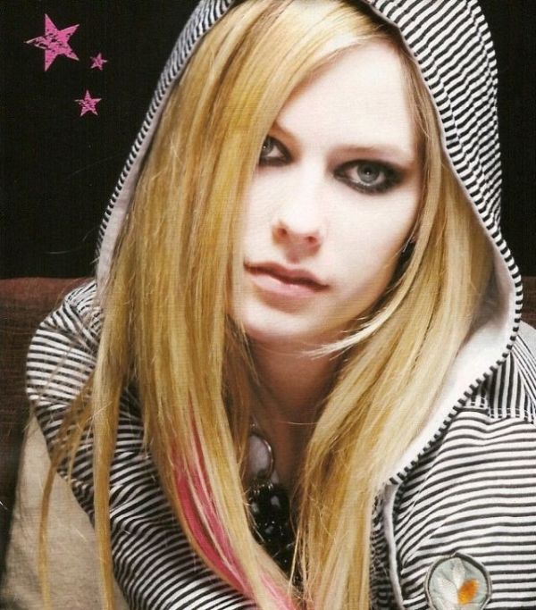 Avril Lavigne Girlfriend